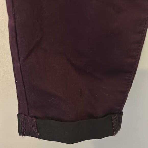 YMI Wannabetta butt? burgundy black cuffed pants Size 11 - Picture 4 of 12